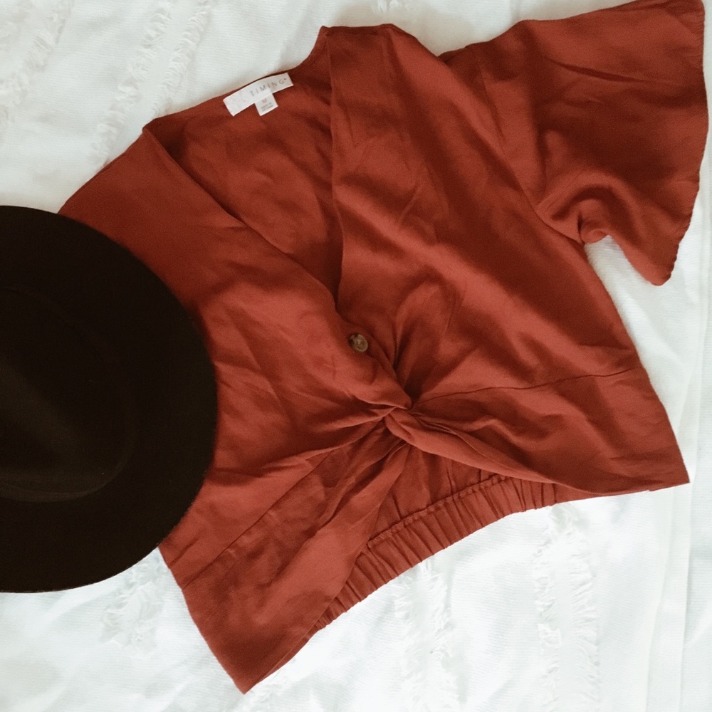 Crop top tied top